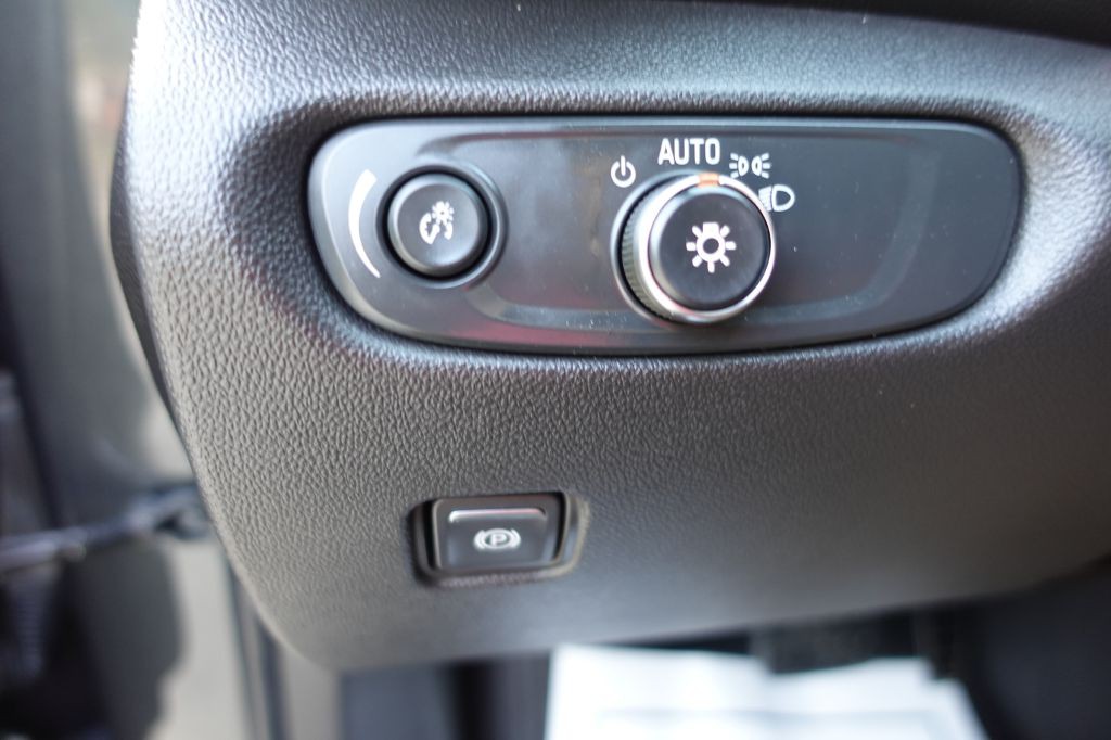 2019 Chevrolet Blazer Image 35