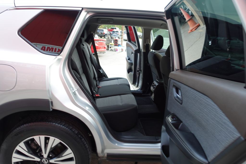2021 Nissan Rogue Image 54