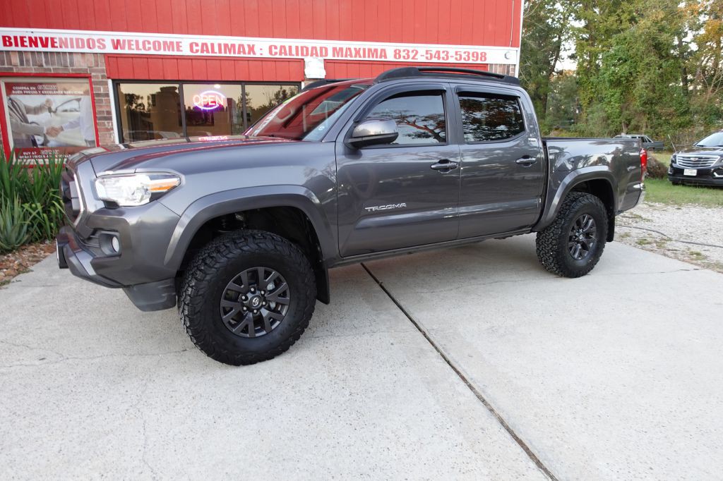 2021 Toyota Tacoma Image 3