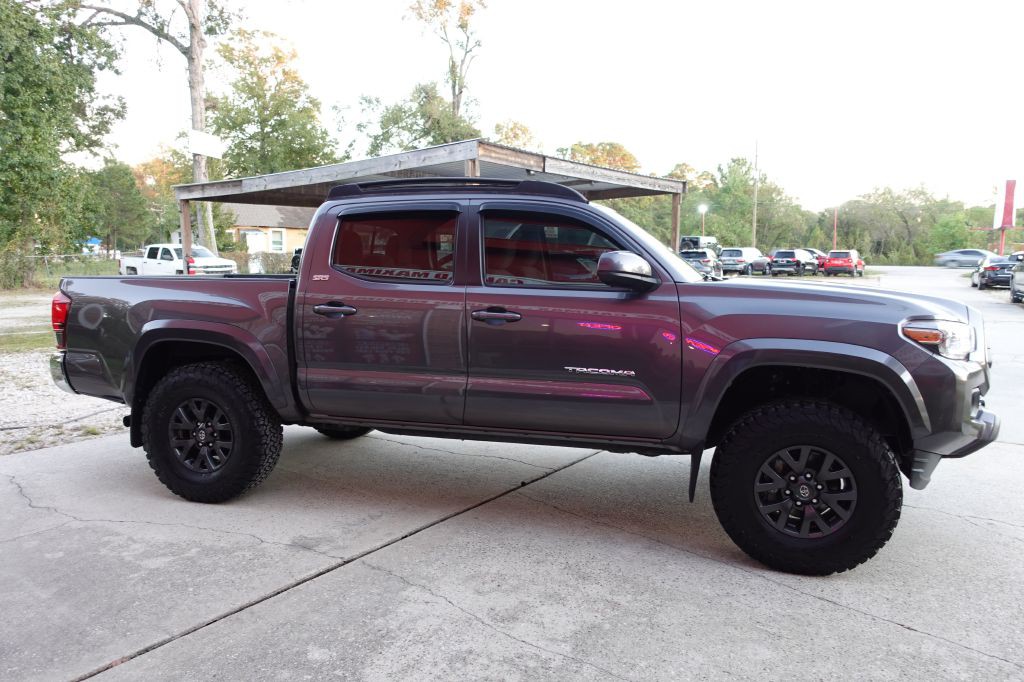 2021 Toyota Tacoma Image 11