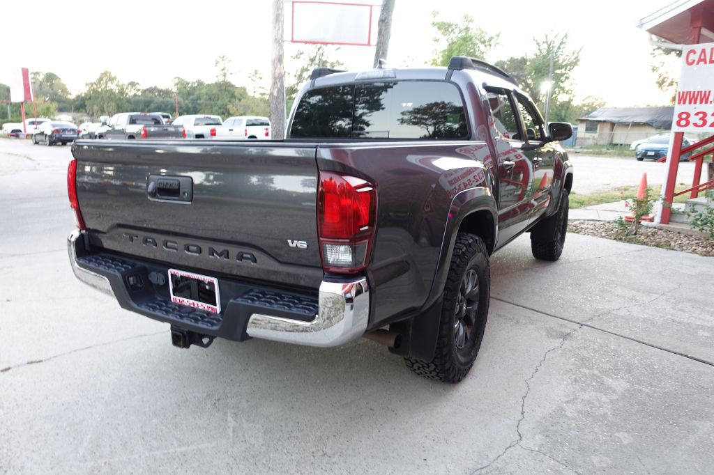 2021 Toyota Tacoma Image 15