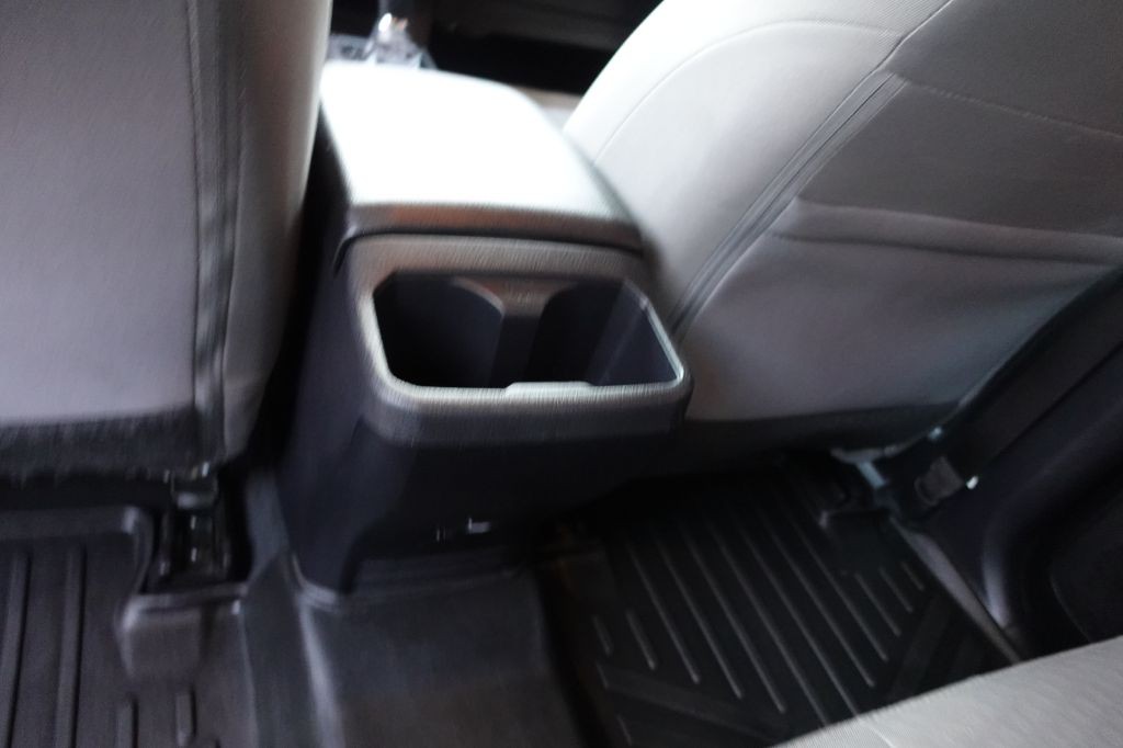 2021 Toyota Tacoma Image 30