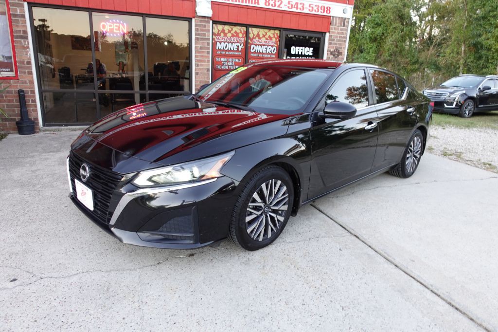 2023 Nissan Altima Image 5