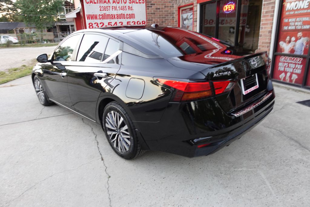 2023 Nissan Altima Image 20