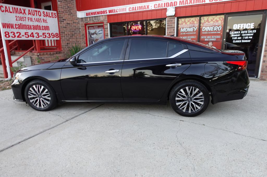 2023 Nissan Altima Image 23