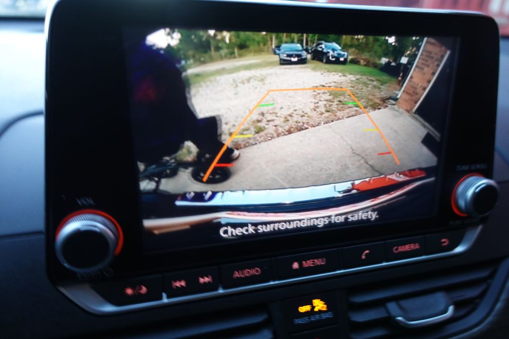 2023 Nissan Altima Image 39