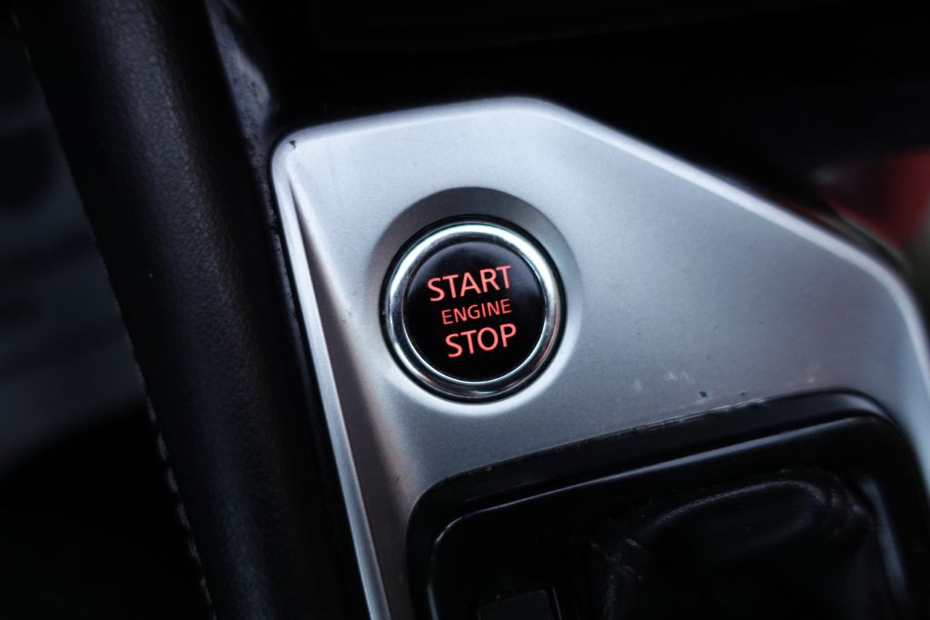 2023 Nissan Altima Image 40