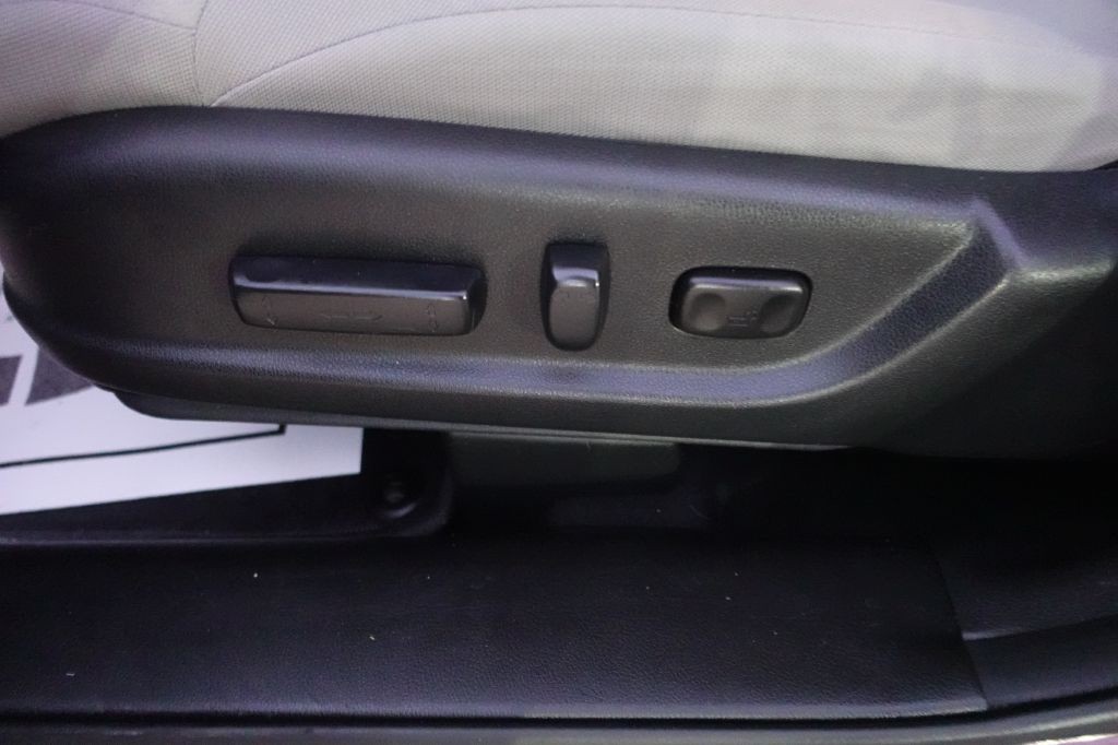 2016 Honda CR-V Image 35