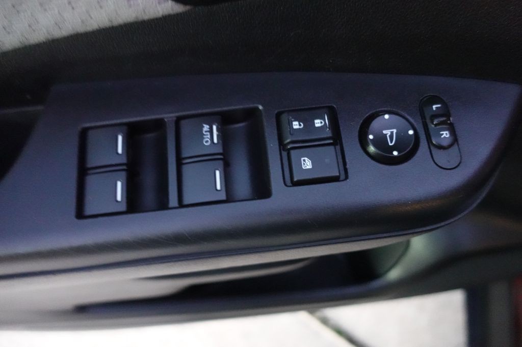 2016 Honda CR-V Image 37