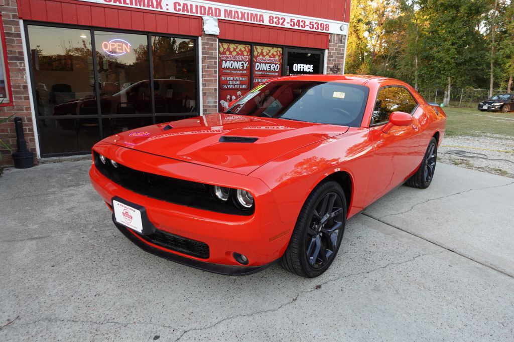 2021 Dodge Challenger Image 6