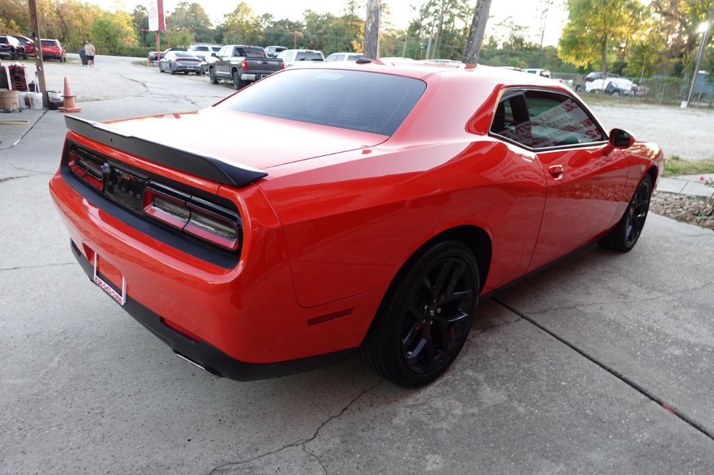 2021 Dodge Challenger Image 13