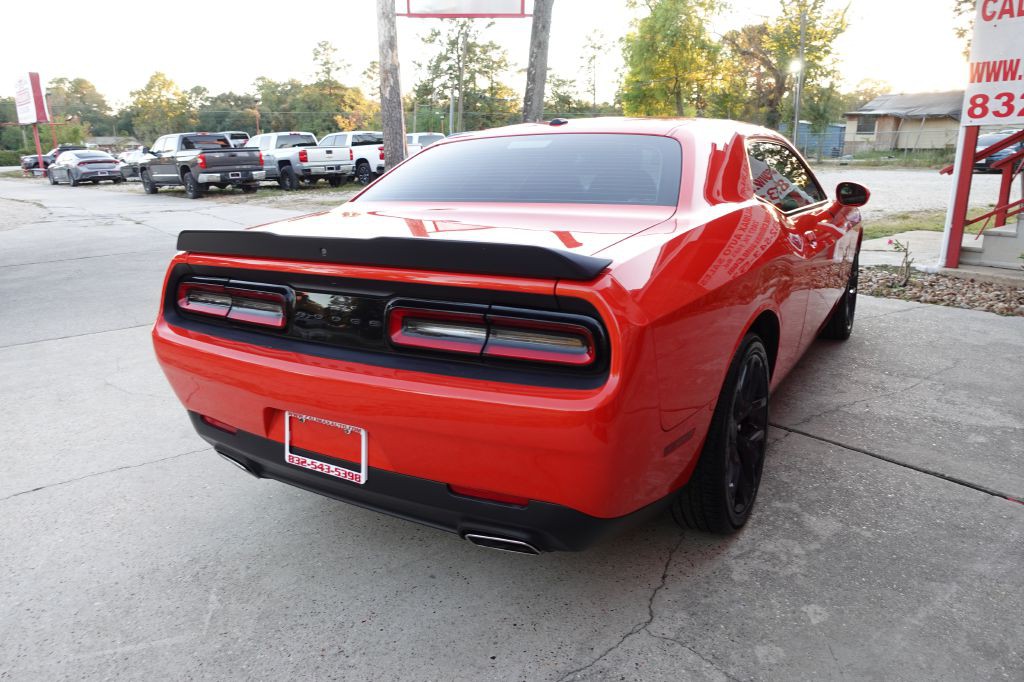 2021 Dodge Challenger Image 15