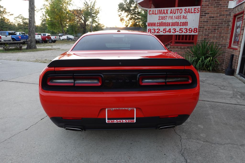 2021 Dodge Challenger Image 17