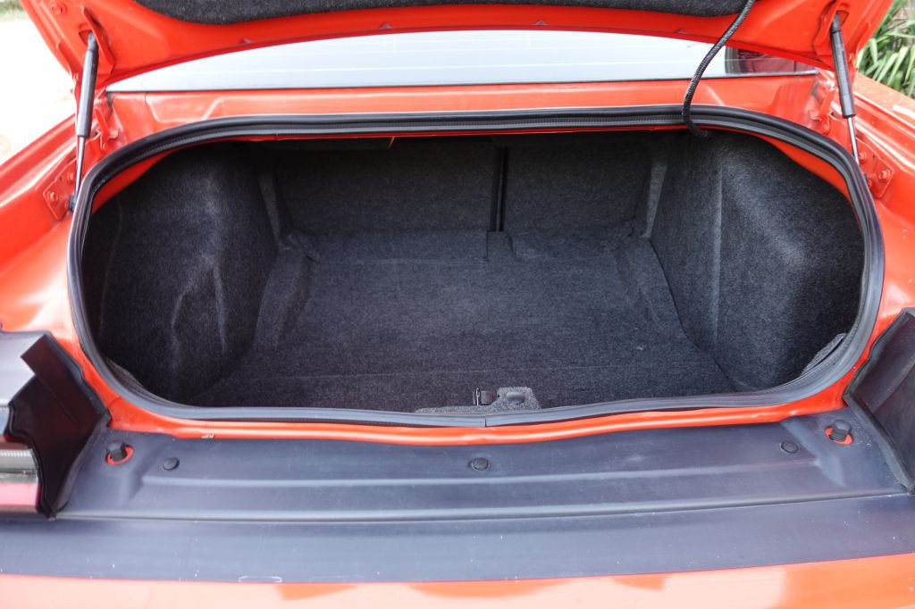 2021 Dodge Challenger Image 18