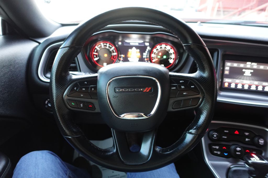 2021 Dodge Challenger Image 41