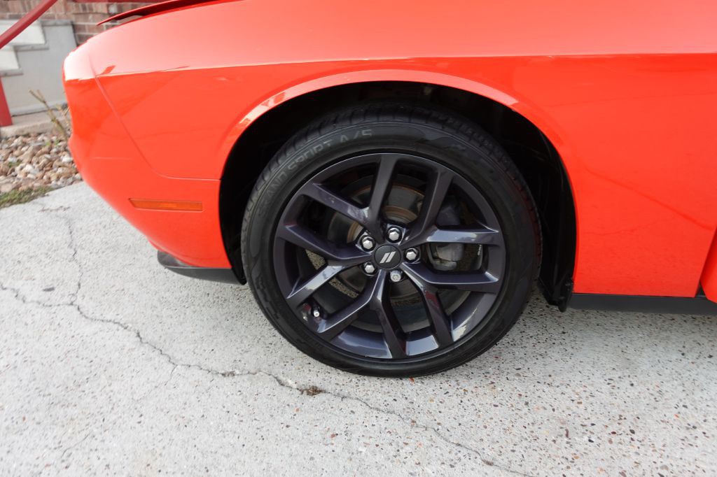 2021 Dodge Challenger Image 45