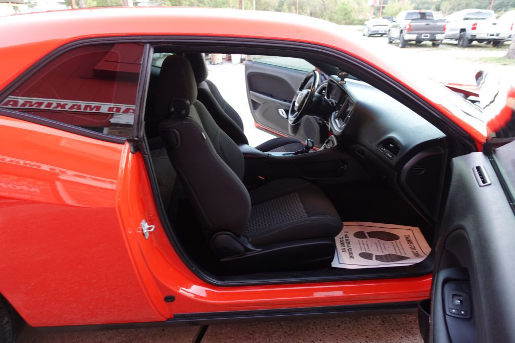 2021 Dodge Challenger Image 50