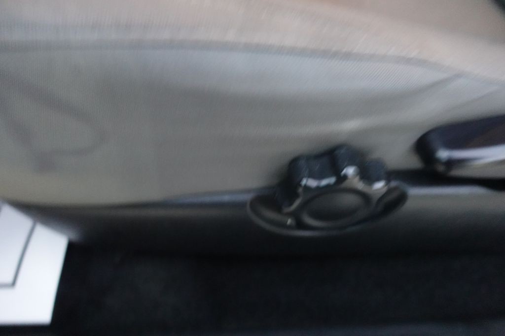 2019 Toyota Tacoma Image 28