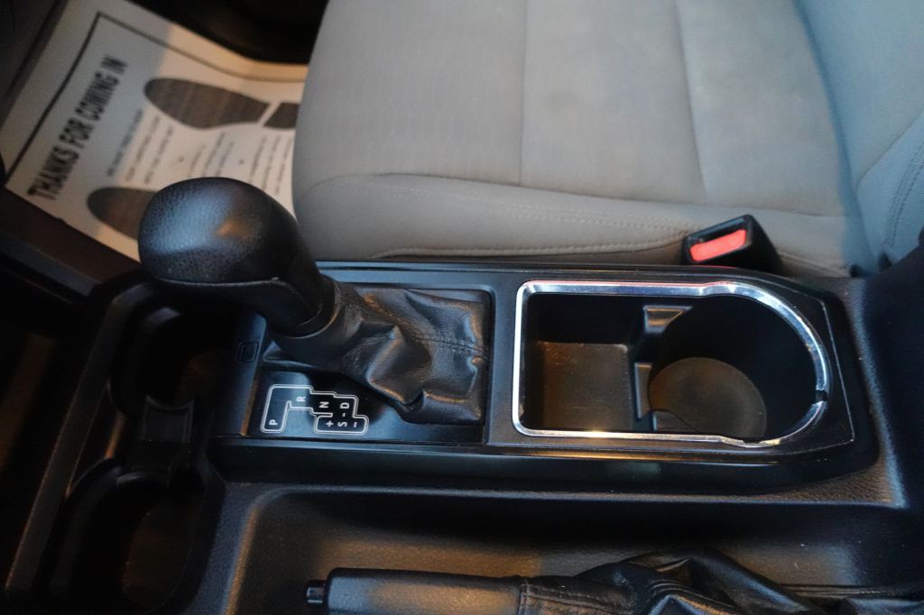 2019 Toyota Tacoma Image 30