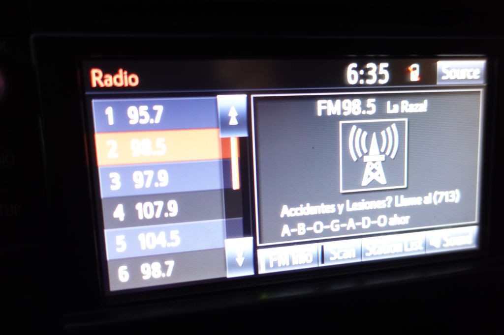 2019 Toyota Tacoma Image 37