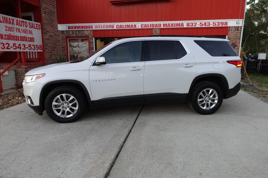 2020 Chevrolet Traverse Image 2