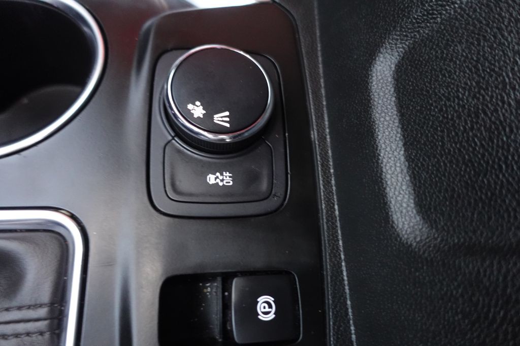 2020 Chevrolet Traverse Image 38