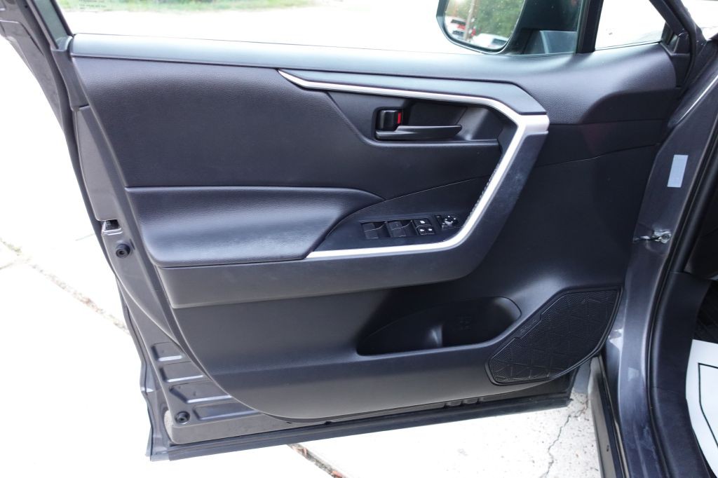 2021 Toyota Rav4 Image 28