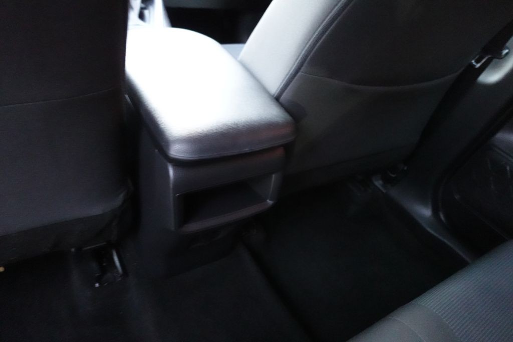 2021 Toyota Rav4 Image 32