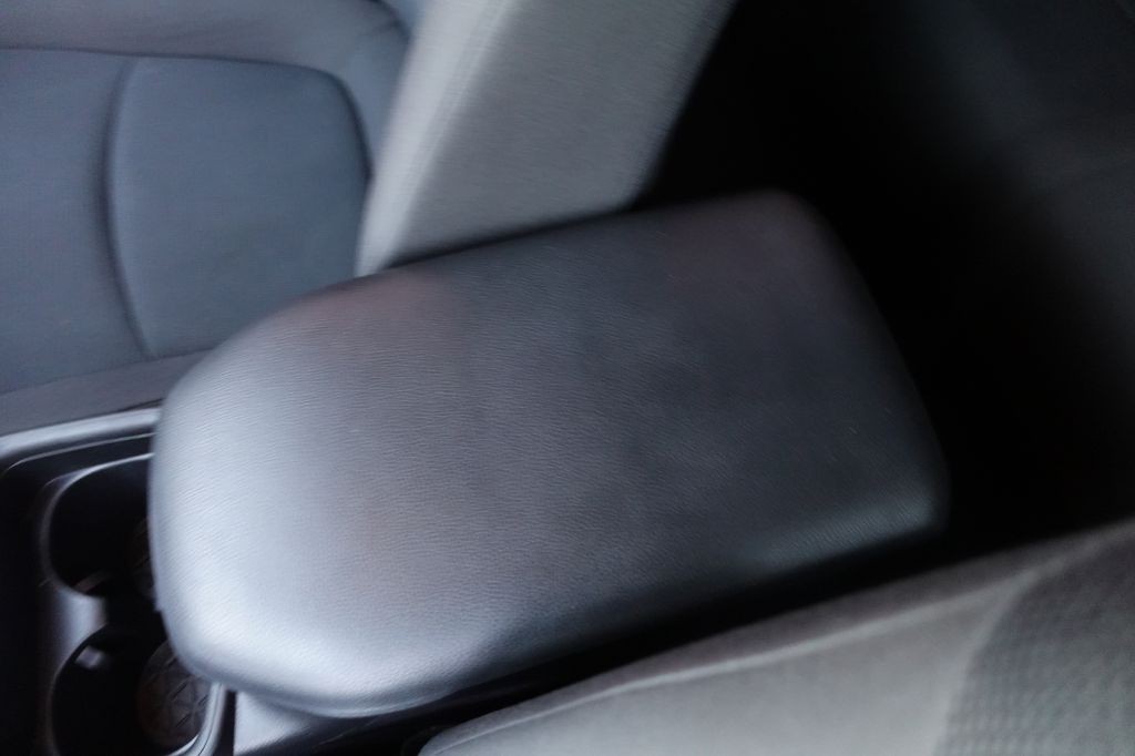 2021 Toyota Rav4 Image 34