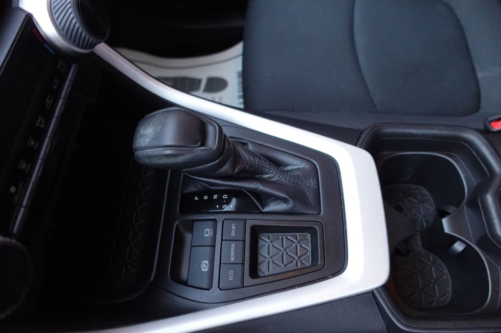 2021 Toyota Rav4 Image 36