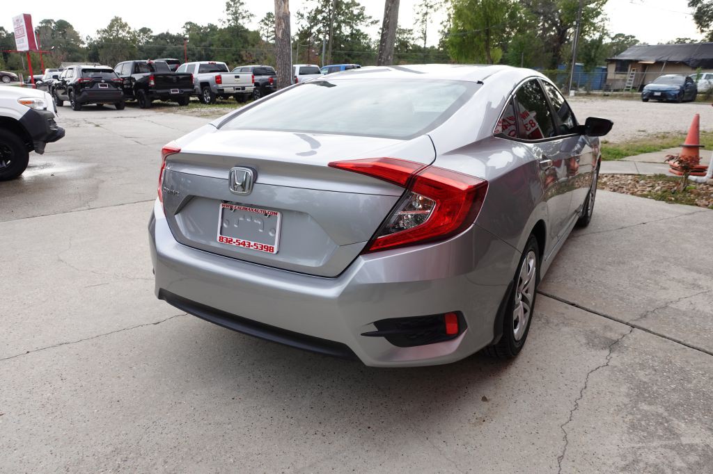 2018 Honda Civic Image 16