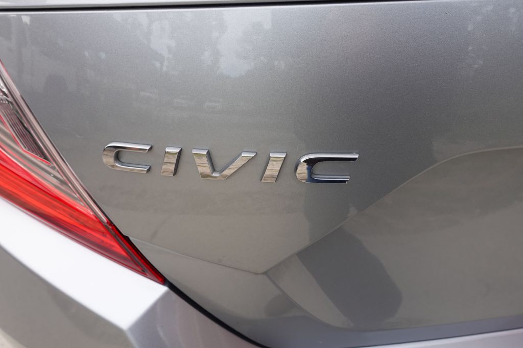 2018 Honda Civic Image 19