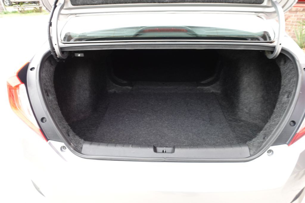 2018 Honda Civic Image 20