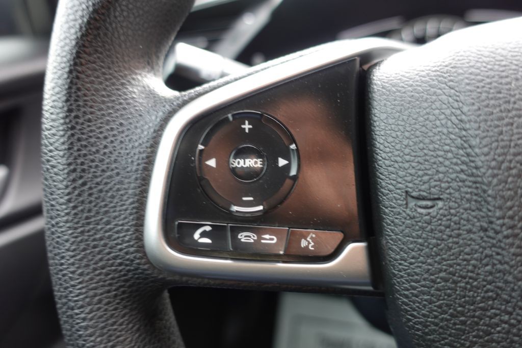 2018 Honda Civic Image 45