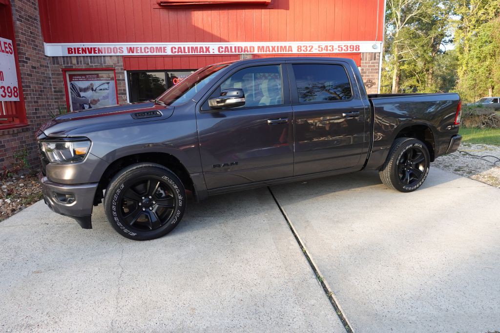 2022 RAM 1500 Image 2