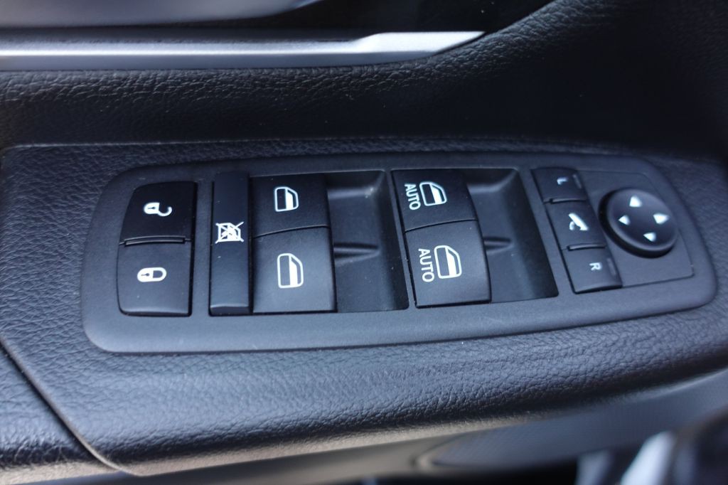 2022 RAM 1500 Image 27