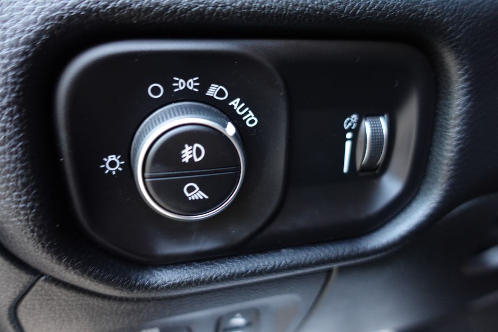 2022 RAM 1500 Image 34