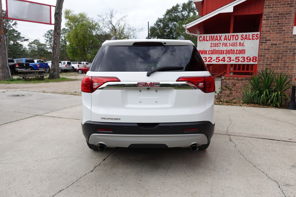 2018 GMC Acadia Image 18
