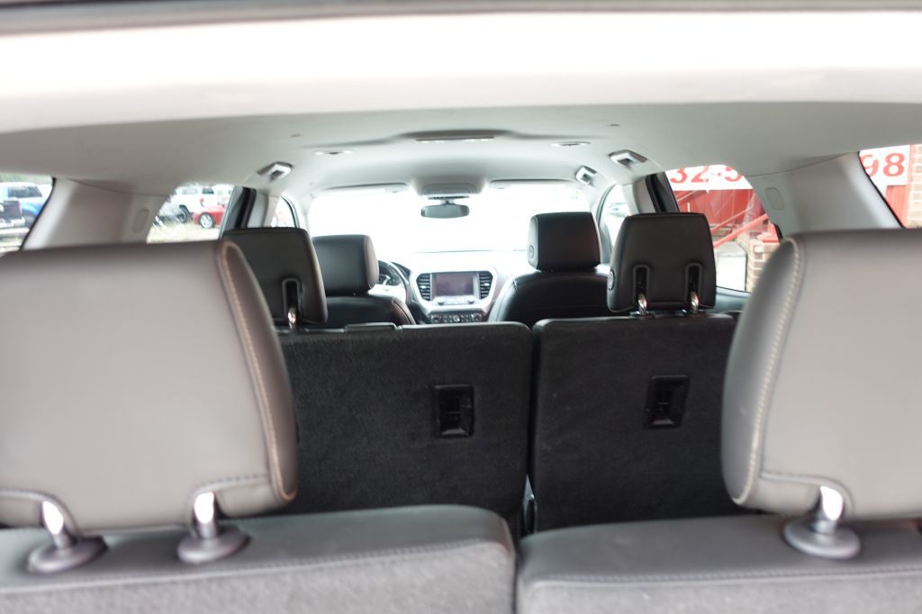 2018 GMC Acadia Image 21