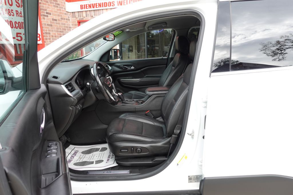 2018 GMC Acadia Image 31