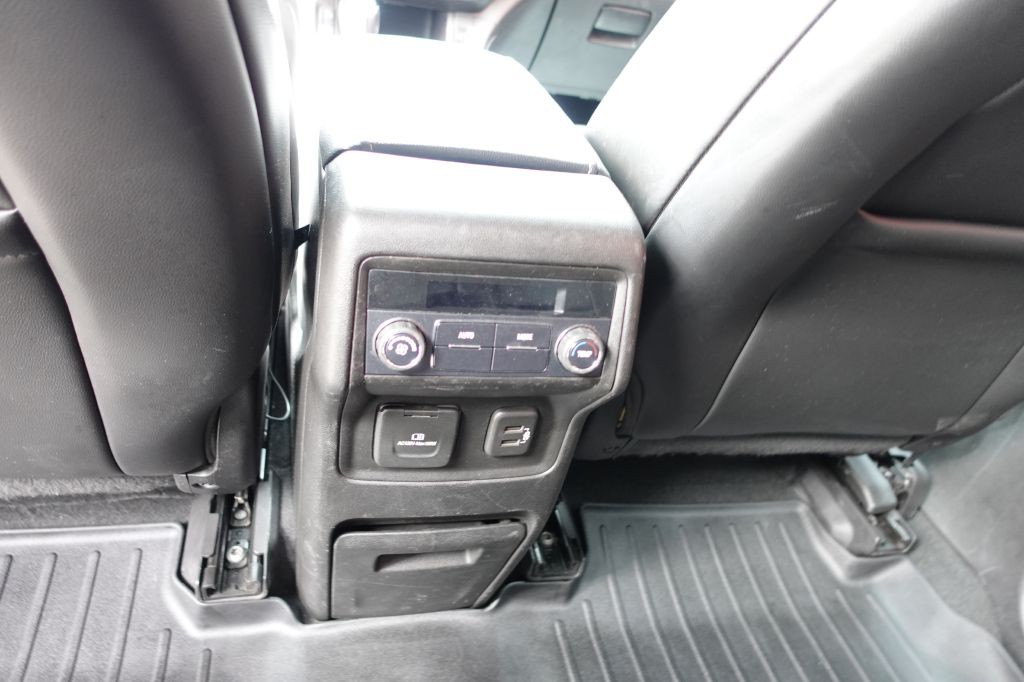 2018 GMC Acadia Image 33