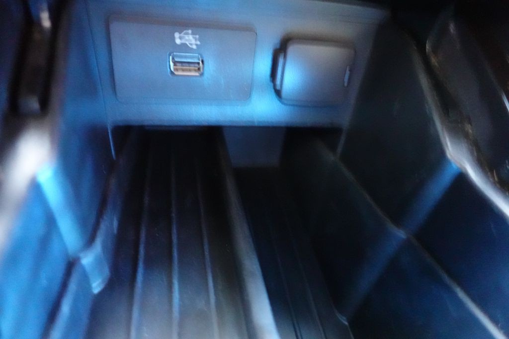 2019 Ford Explorer Image 35