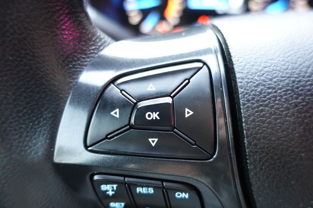 2019 Ford Explorer Image 44