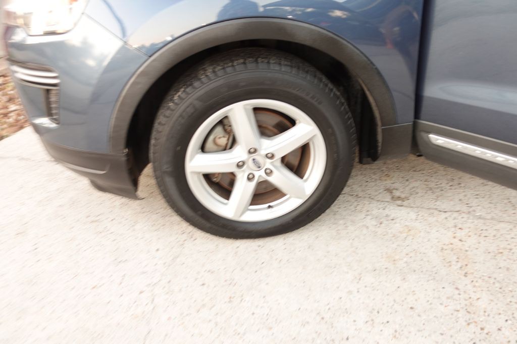 2019 Ford Explorer Image 47