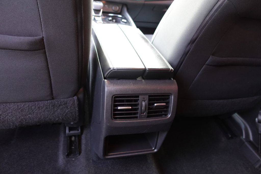 2021 Nissan Rogue Image 31