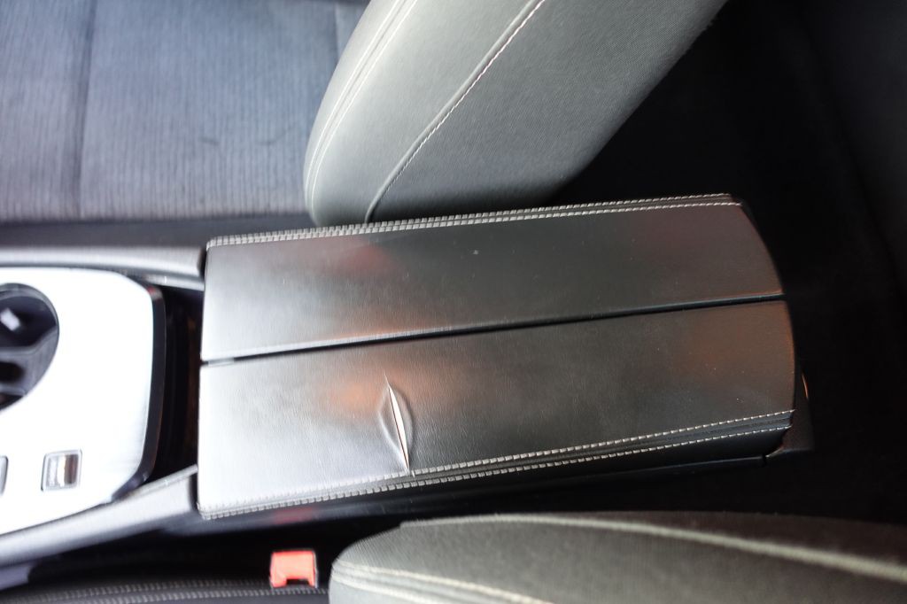 2021 Nissan Rogue Image 33