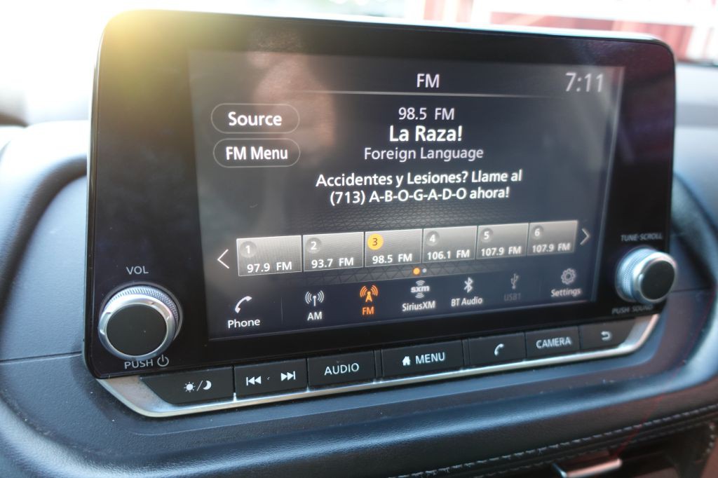 2021 Nissan Rogue Image 39