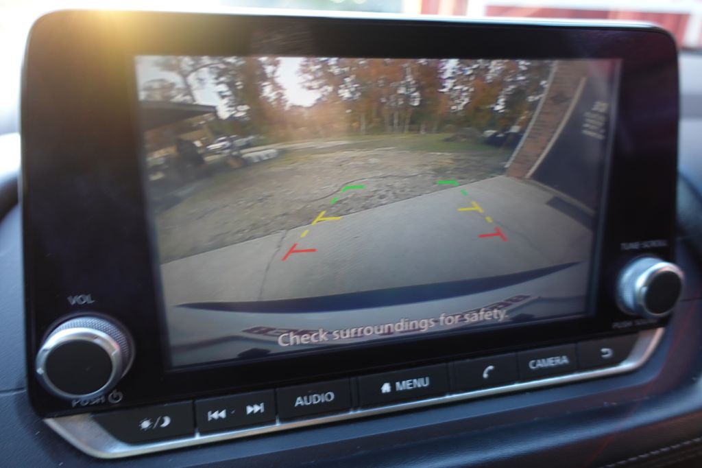 2021 Nissan Rogue Image 40