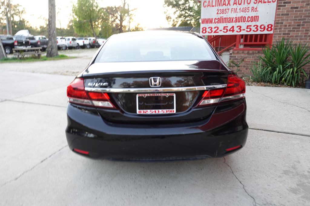 2015 Honda Civic Image 16