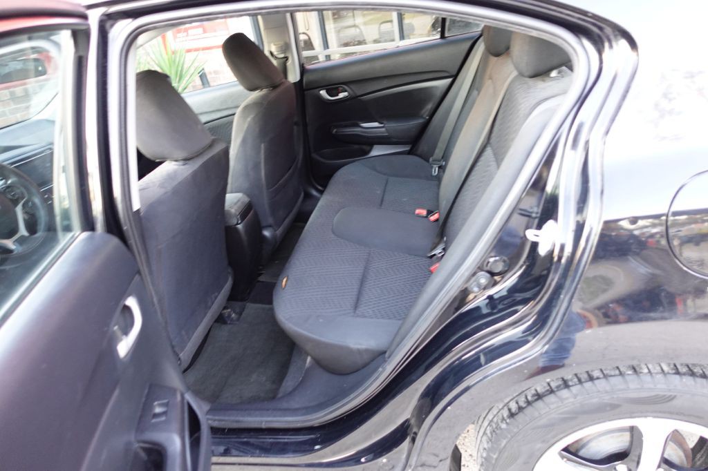 2015 Honda Civic Image 26